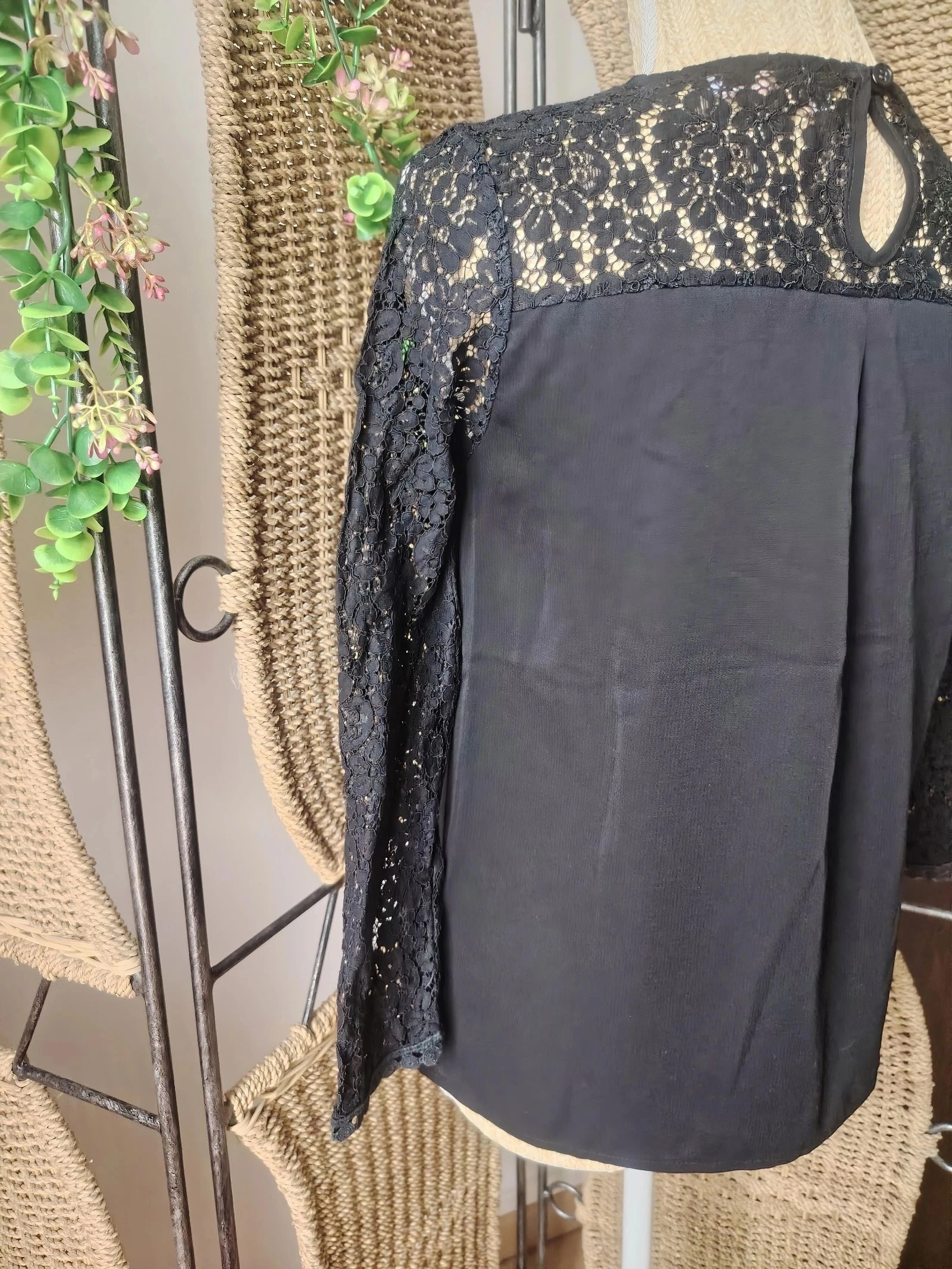 Blusa de renda preta feminina 36 Versão Feminina – photo 8